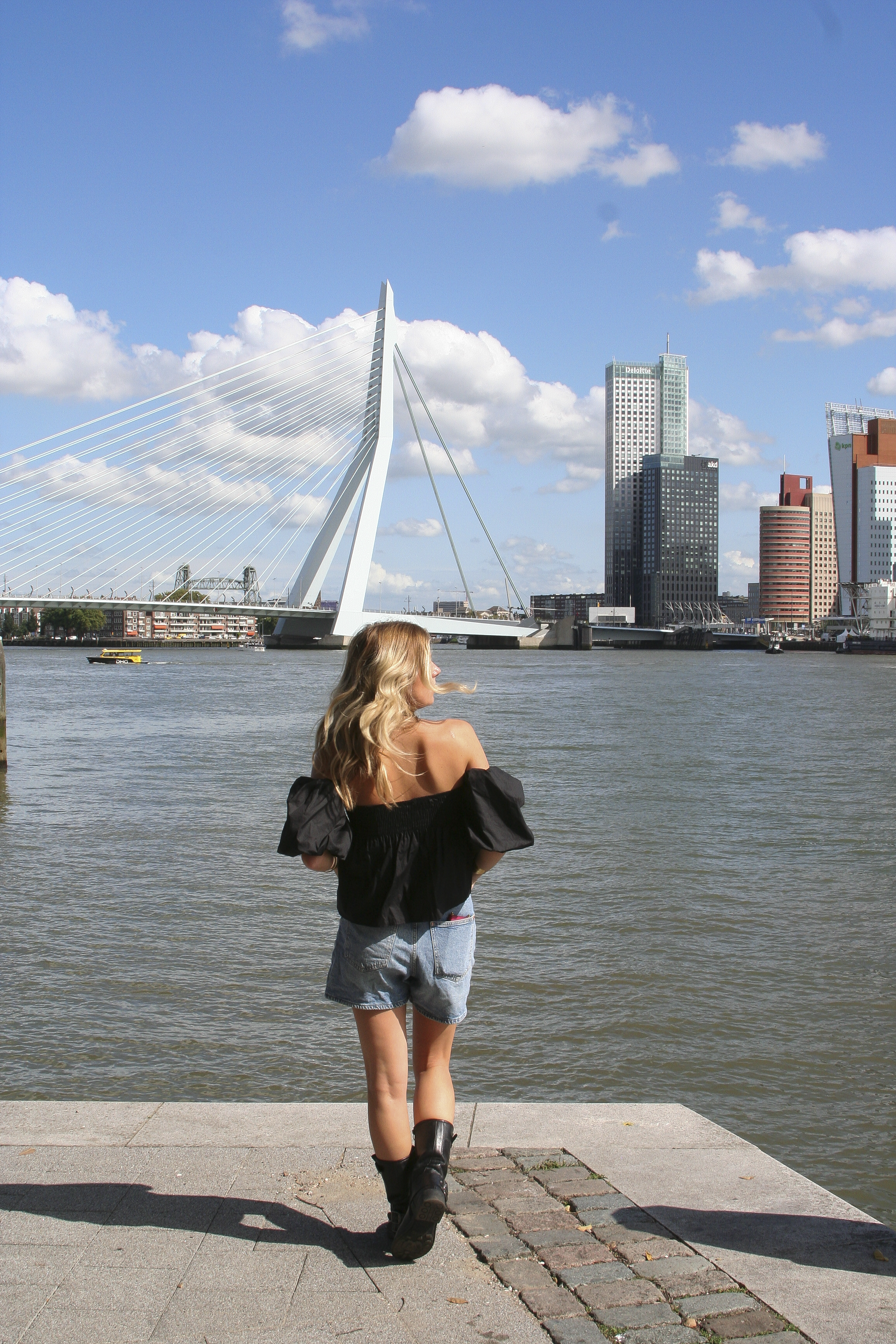 Gigi Off-Shoulder top zwart