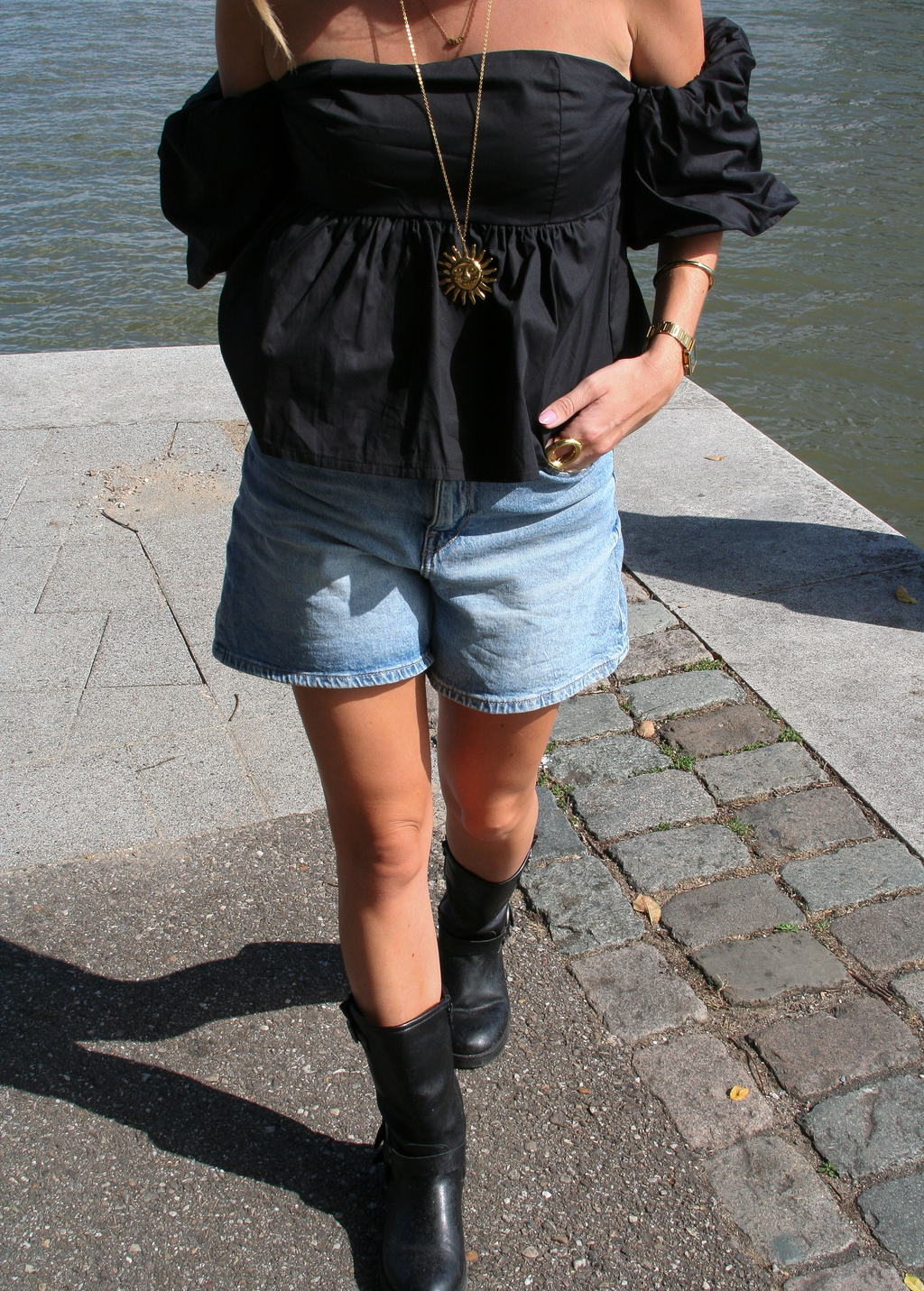 Gigi Off-Shoulder top zwart