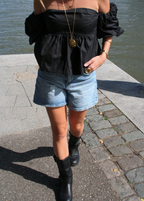 Gigi Off-Shoulder top zwart